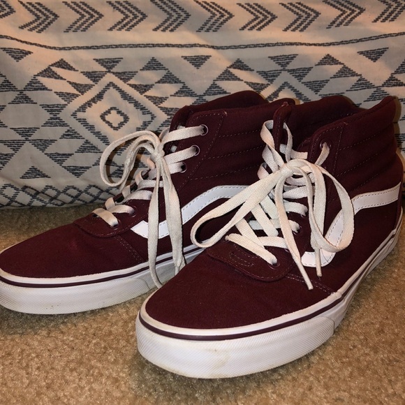 Vans Shoes - Women’s Vans (Burgundy)
